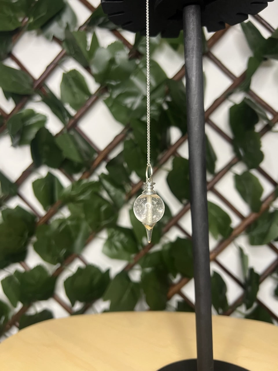 Pendule Boule en Cristal de Roche