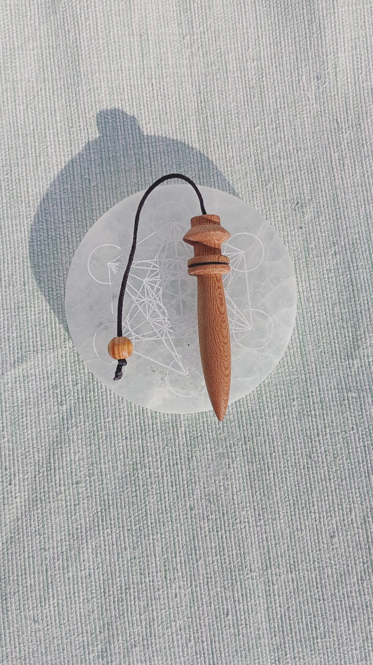 Pendule de Thot en Bois de Hêtre